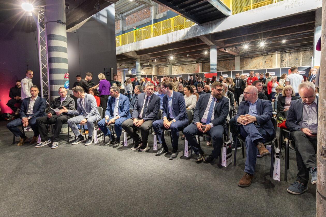 Ri tech Expo-2146