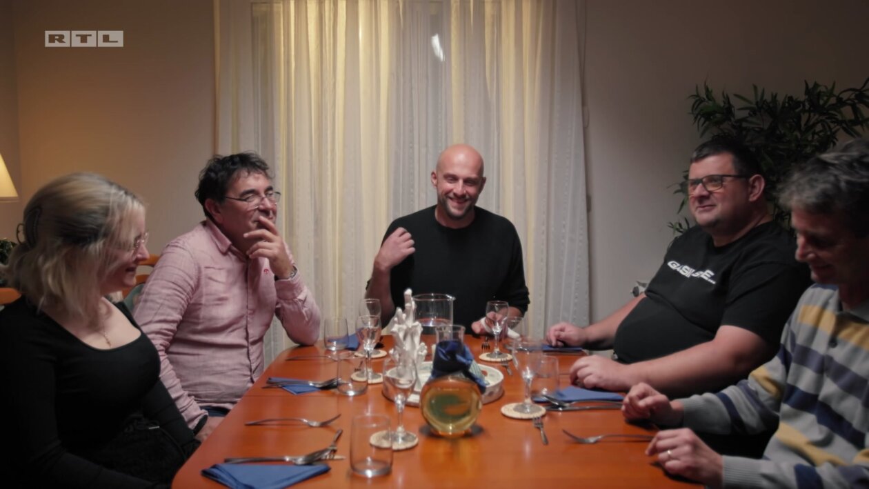 Vecera za 5 kod Mijomira (2) Vecera za 5 kod Mijomira (2)