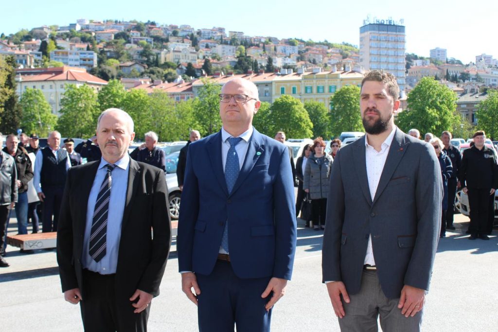 ajkule 35 godine (20)