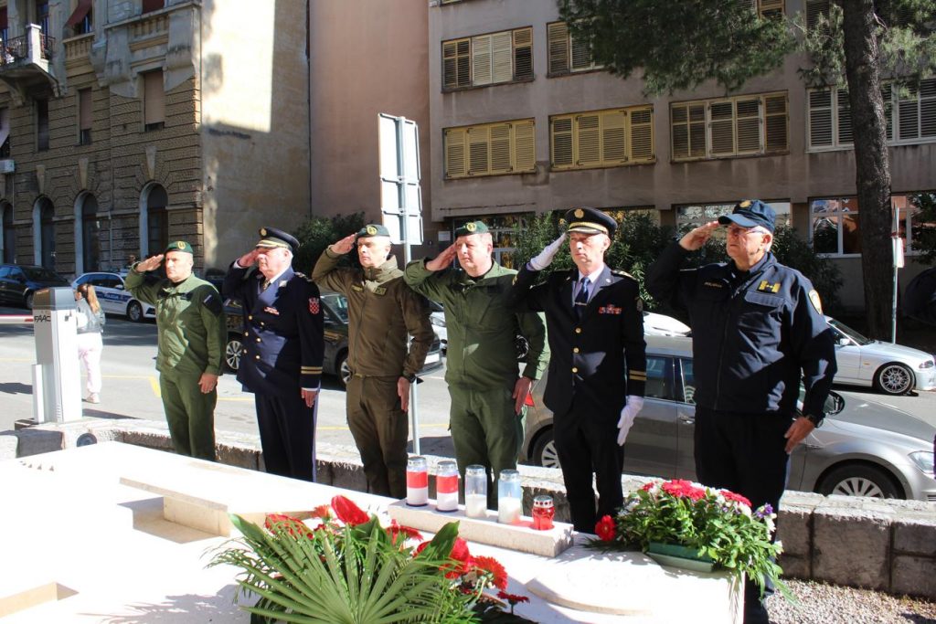 ajkule 35 godine (33)