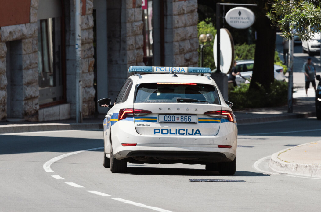 Opatija Ilustrativna policija-3660 Opatija Ilustrativna policija-3660