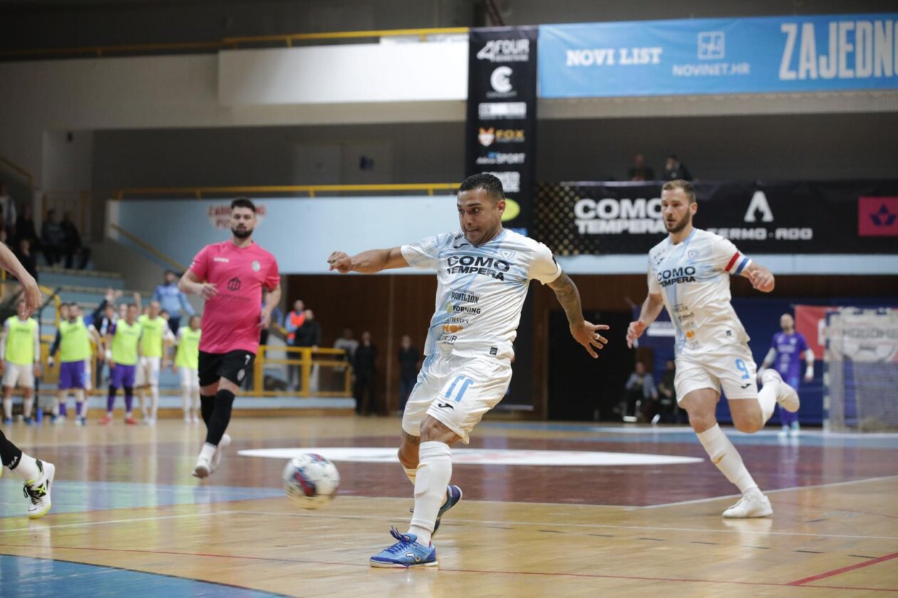 HMNK Rijeka se  plasirala u polufinale SuperSport HMNL-a nakon pobjede nad Crnicom