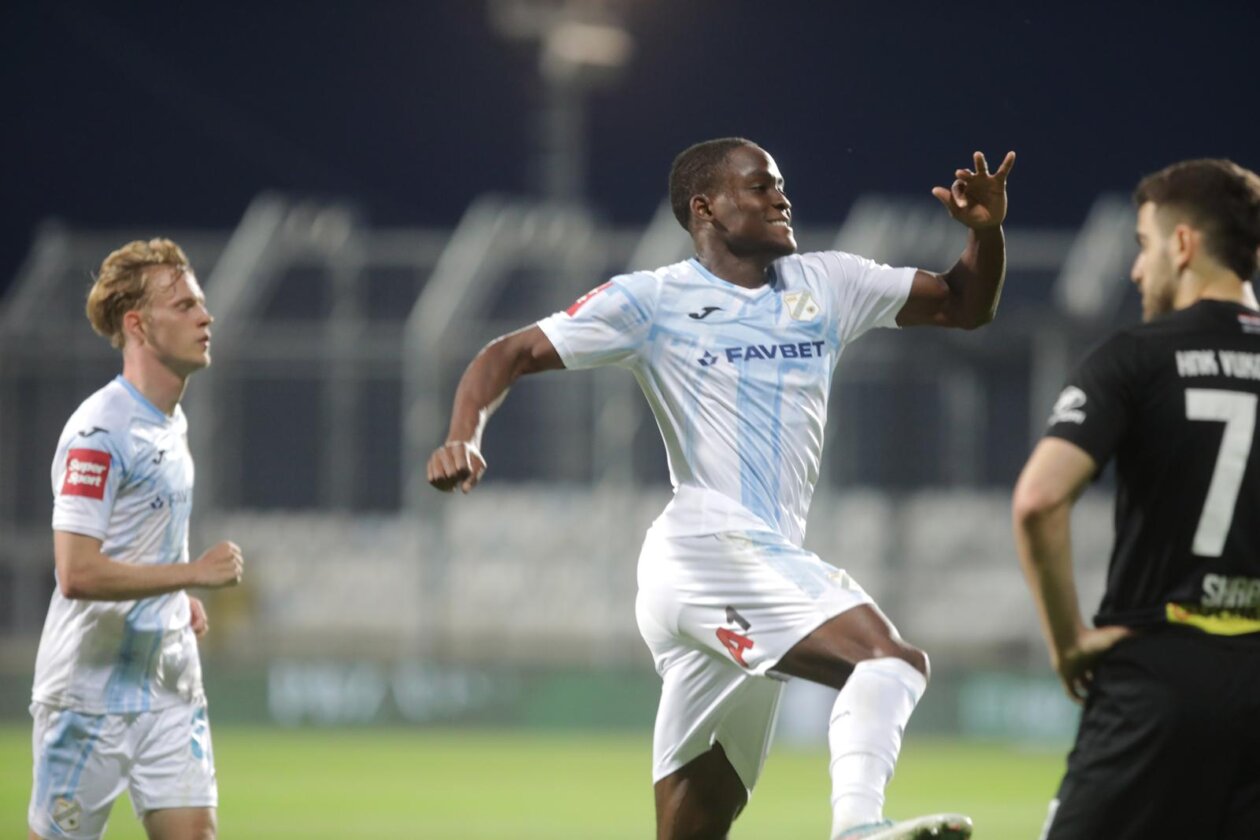 Rijeka i Vukovar sastali se u 34. kolu SuperSport HNL-a Rijeka i Vukovar sastali se u 34. kolu SuperSport HNL-a