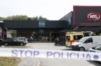 Krapina: U pucnjavi u kafiću ubijen policajac Krapina: U pucnjavi u kafiću ubijen policajac