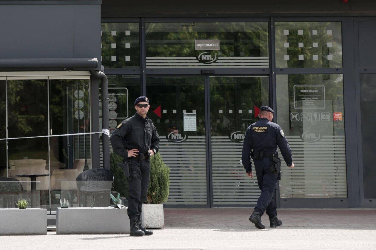 Krapina: U pucnjavi u kafiću ubijen policajac Krapina: U pucnjavi u kafiću ubijen policajac