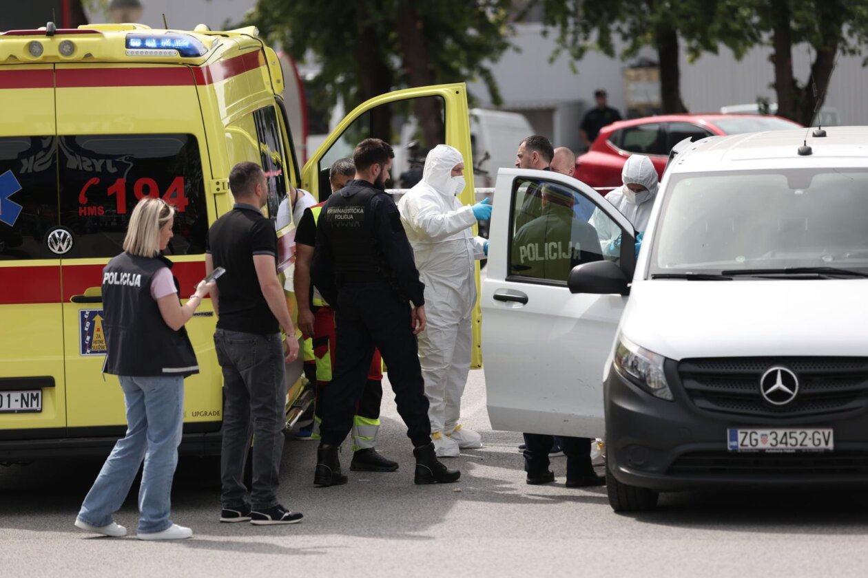 Krapina: U pucnjavi u kafiću ubijen policajac Krapina: U pucnjavi u kafiću ubijen policajac