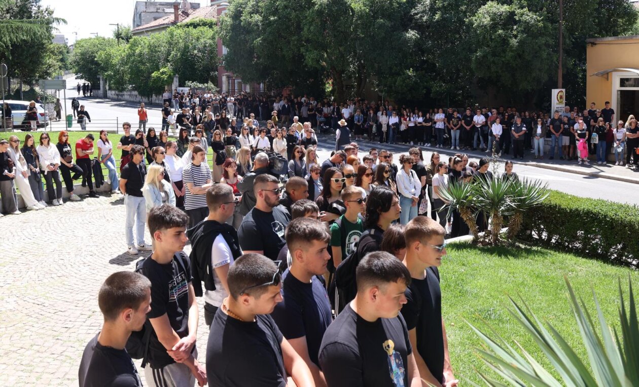 ibenik: Tihi prosvjed “19 minuta utnje za Luku” ibenik: Tihi prosvjed “19 minuta utnje za Luku”