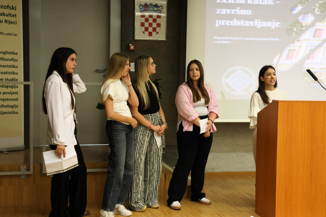 Zavrsni-dogadaj-predmeta-Skola-i-zajednica-u-Primorsko-goranskoj-zupaniji-21 Zavrsni-dogadaj-predmeta-Skola-i-zajednica-u-Primorsko-goranskoj-zupaniji-21