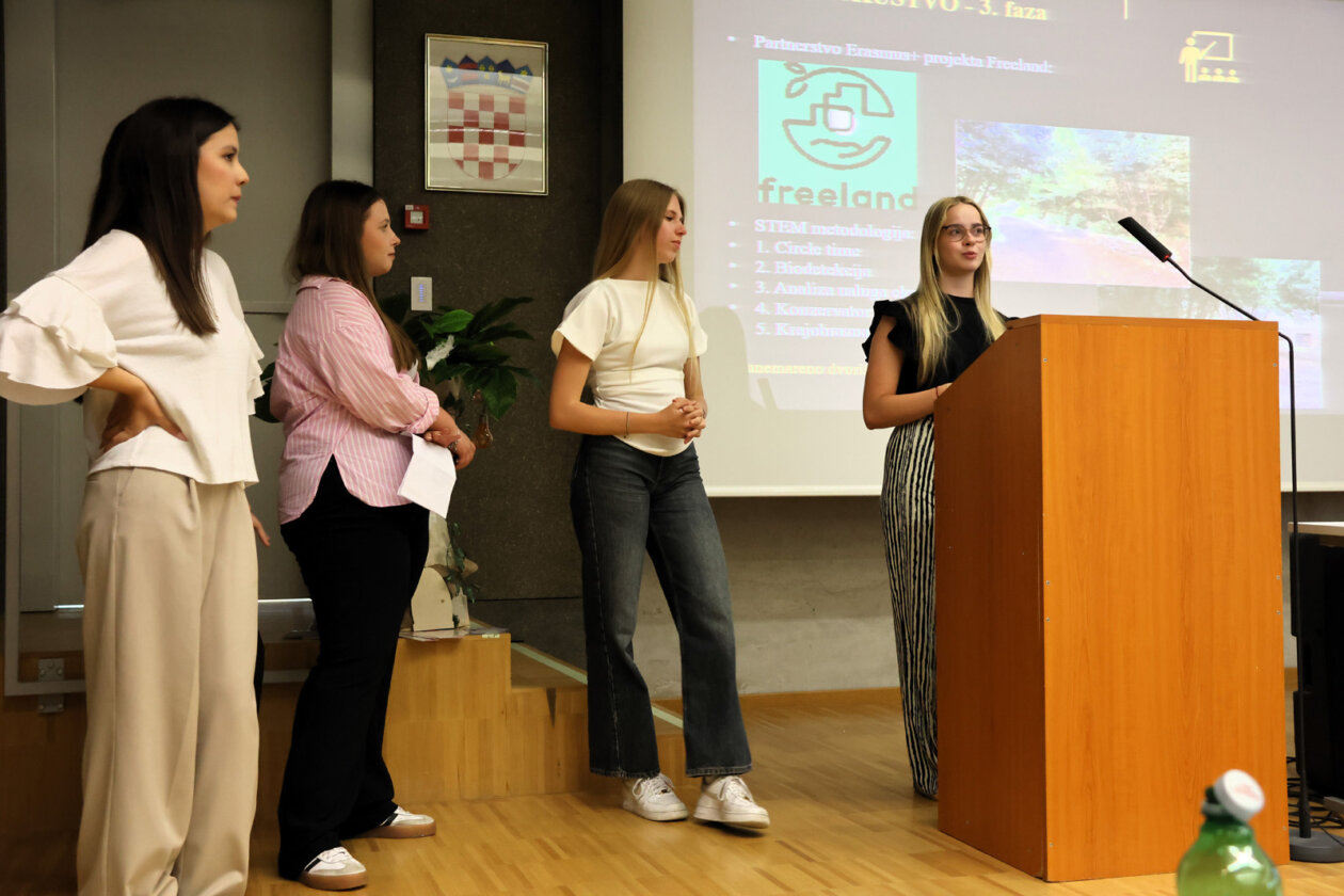 Zavrsni-dogadaj-predmeta-Skola-i-zajednica-u-Primorsko-goranskoj-zupaniji-22 Zavrsni-dogadaj-predmeta-Skola-i-zajednica-u-Primorsko-goranskoj-zupaniji-22
