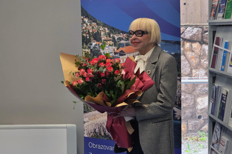 prof. Avelini (002)