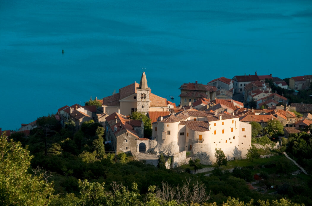 Bakar – Kaštel i crkva – Miljenko Šegulja
