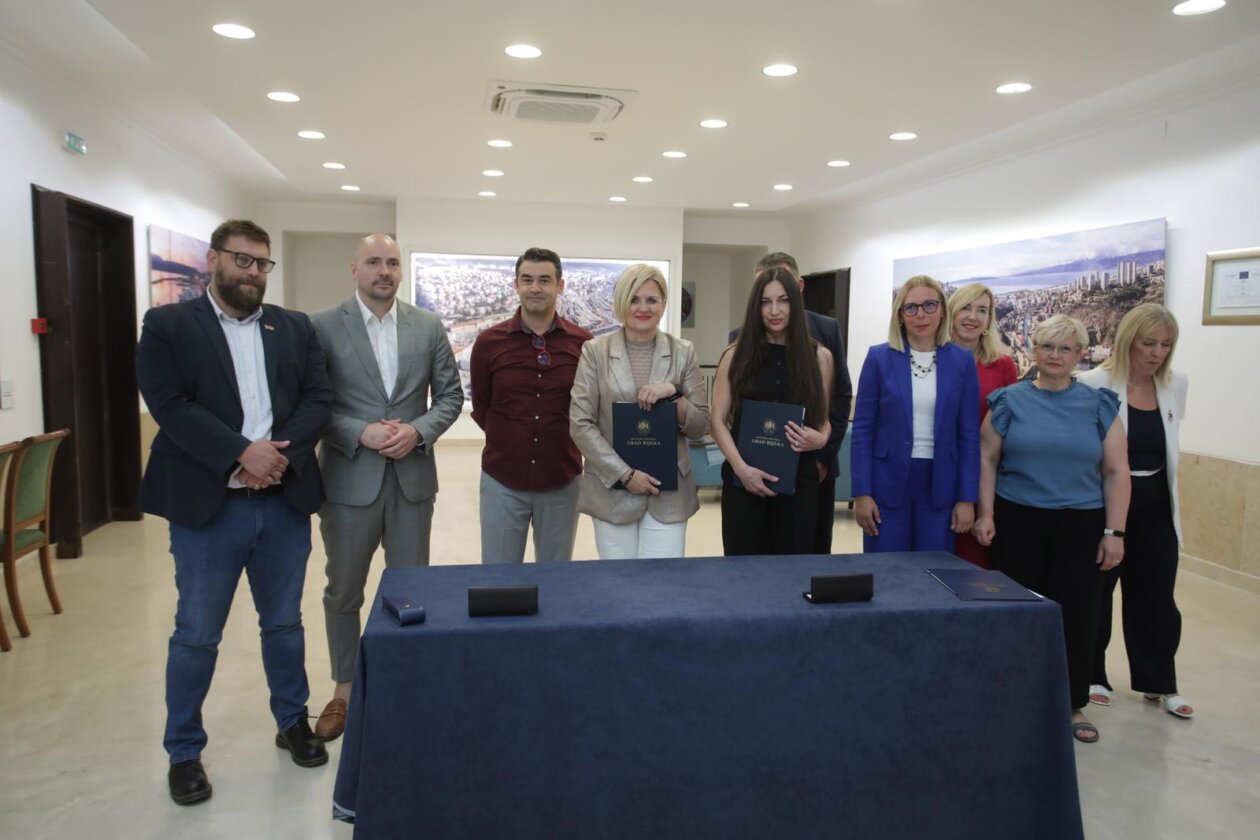 Rijeka: Potpisivanje ugovora o rušenju i gradnji nove škole Fran Franković