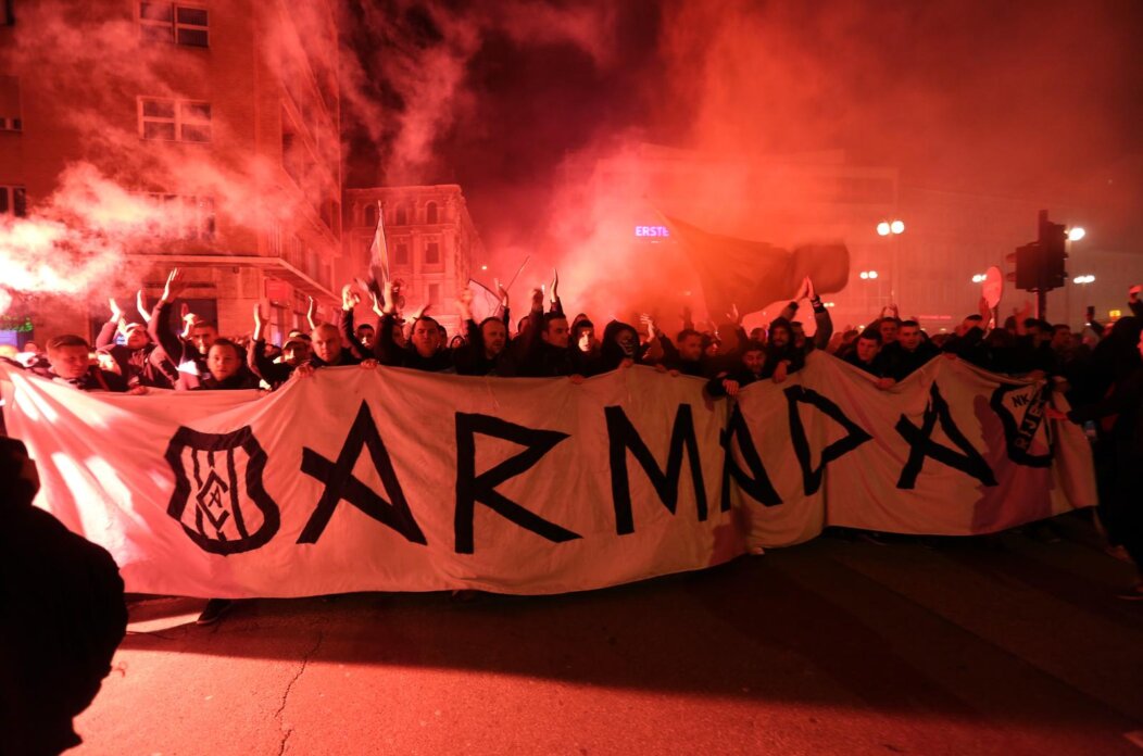 Rijeka: Armada trajektom krenula na jadranski derbi Rijeka: Armada trajektom krenula na jadranski derbi