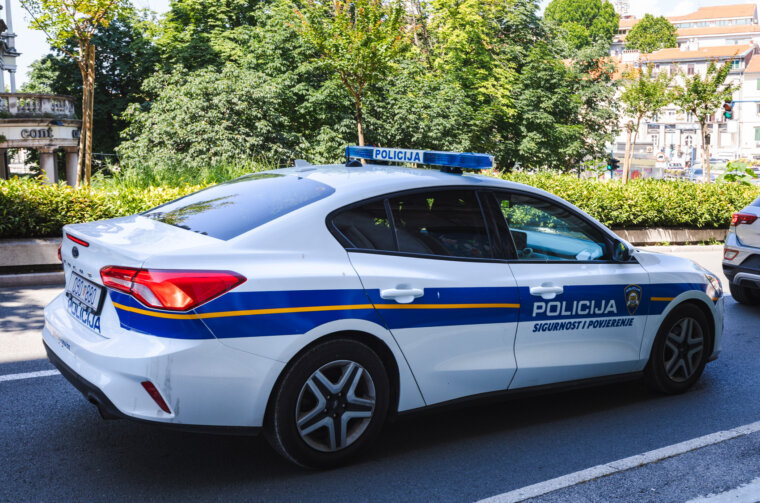 ilustrativna policija-8691