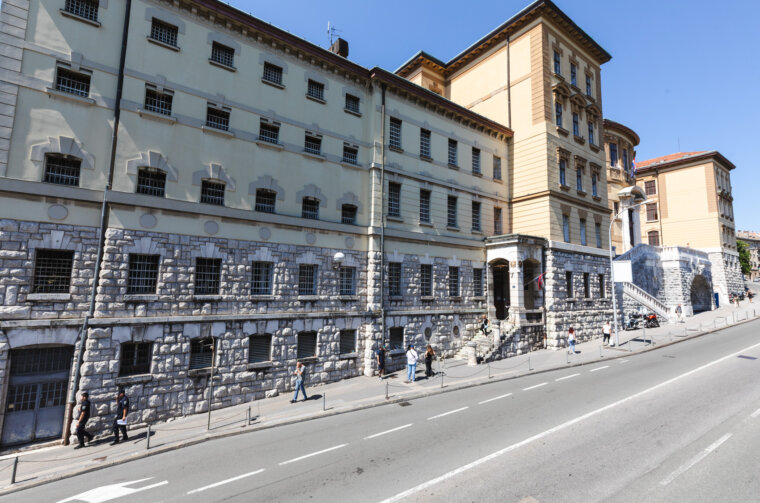 ilustrativna promet ulica žrtava fašizma zatvor via roma-8621