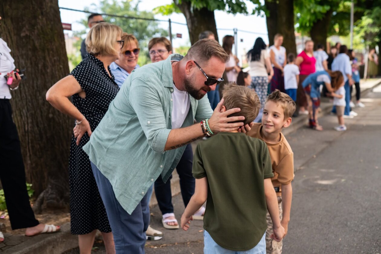 matulji pjesma snimanej spota djeca (10) matulji pjesma snimanej spota djeca (10)