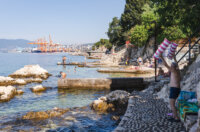Ilustrativna Pećine plaža kupači gradska plaža Grčevo-1379