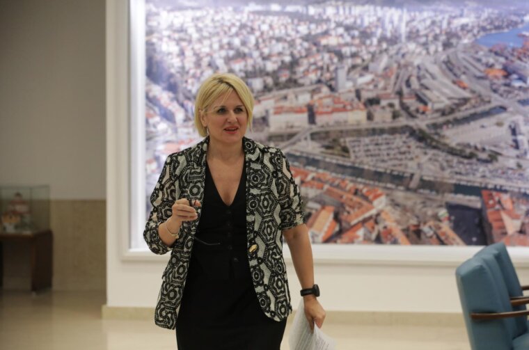 Rijeka: Gradonačelnica Iva Rinčić održala konferenciju za medije