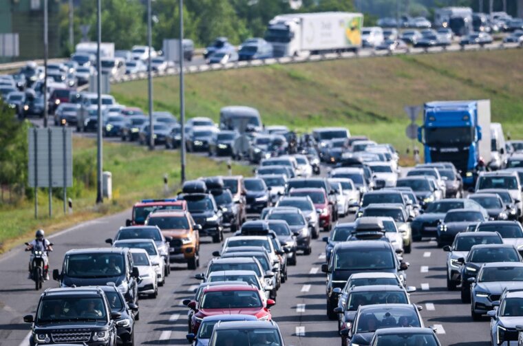 Zagreb: Gužve u prometu u smjeru mora Zagreb: Gužve u prometu u smjeru mora