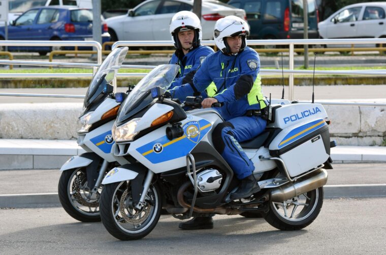 ibenik: Velika vjeba policije, vatrogasaca, hitne pomo?i i lu?ke kapetanije ibenik: Velika vjeba policije, vatrogasaca, hitne pomo?i i lu?ke kapetanije