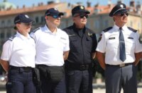 Predstavljanje stranih policajaca u Policijskoj upravi primorsko-goranskoj Predstavljanje stranih policajaca u Policijskoj upravi primorsko-goranskoj