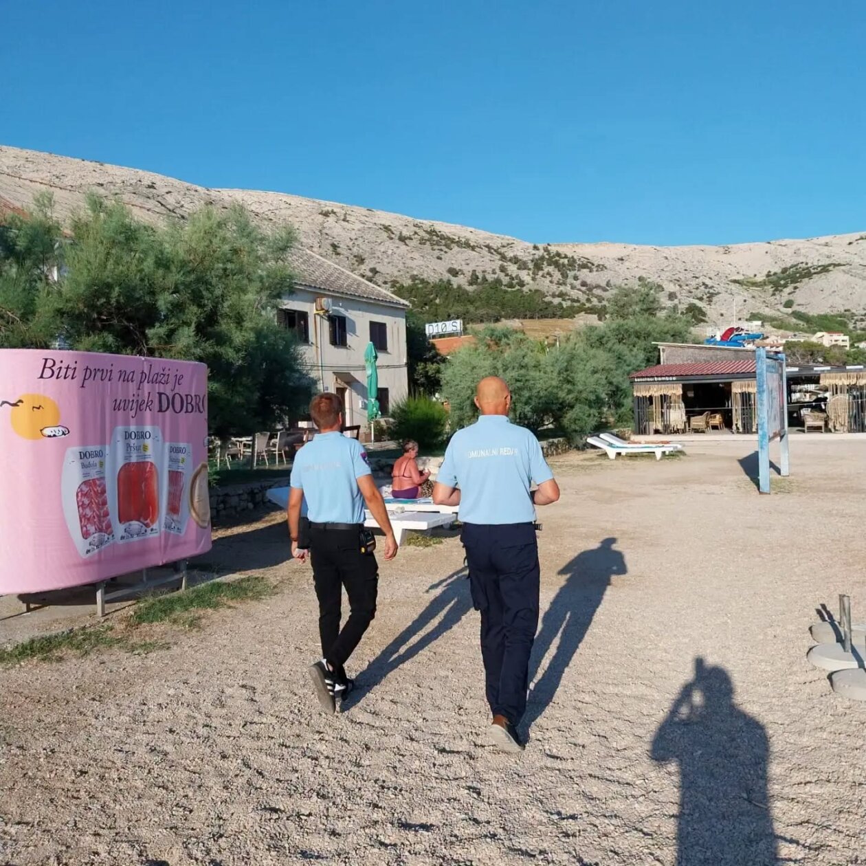 plaža komunalci grad pag 1 plaža komunalci grad pag 1