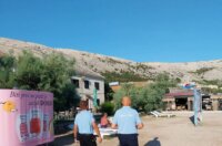 plaža komunalci grad pag 1 plaža komunalci grad pag 1