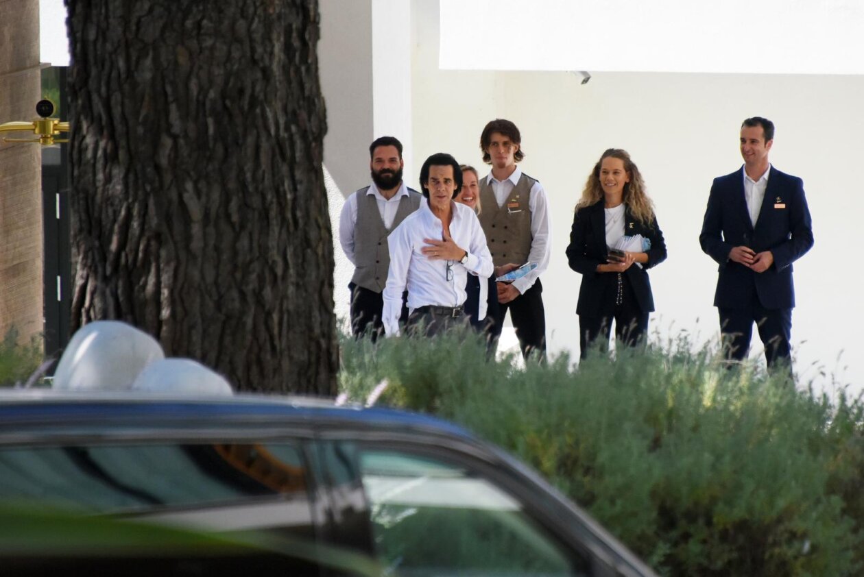 EKSKLUZIVNO Pula: Nick Cave stigao u Pulu EKSKLUZIVNO Pula: Nick Cave stigao u Pulu