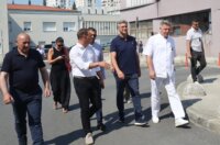 Split: Premijer Plenković u obilasku ozlijeđenih u požaru Split: Premijer Plenković u obilasku ozlijeđenih u požaru