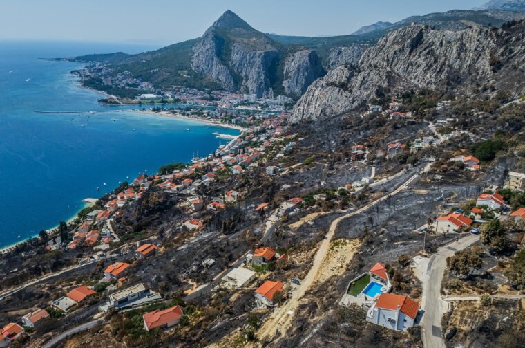 Omiš Borak: Posljedice požara u mjestu Borak iznad Omiša Omiš Borak: Posljedice požara u mjestu Borak iznad Omiša