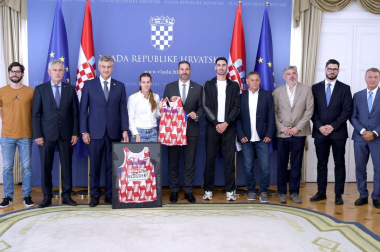 Zagreb: Plenković primio Saru Kolak i Marina Bloudeka