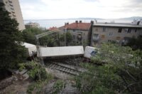 Vagoni iskočili iz kompozicije na pruzi Rijeka-Zagreb kod kolodvora Pećine