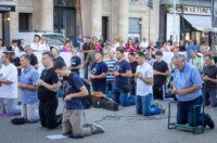 Zagreb: Molitelji na glavnom gradskom trgu prve subote u mjesecu Zagreb: Molitelji na glavnom gradskom trgu prve subote u mjesecu