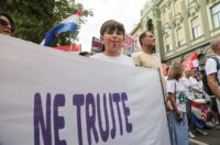 Veliki prosvjed u Zagrebu zbog zagađenja i opasnog otpada u Lici Veliki prosvjed u Zagrebu zbog zagađenja i opasnog otpada u Lici