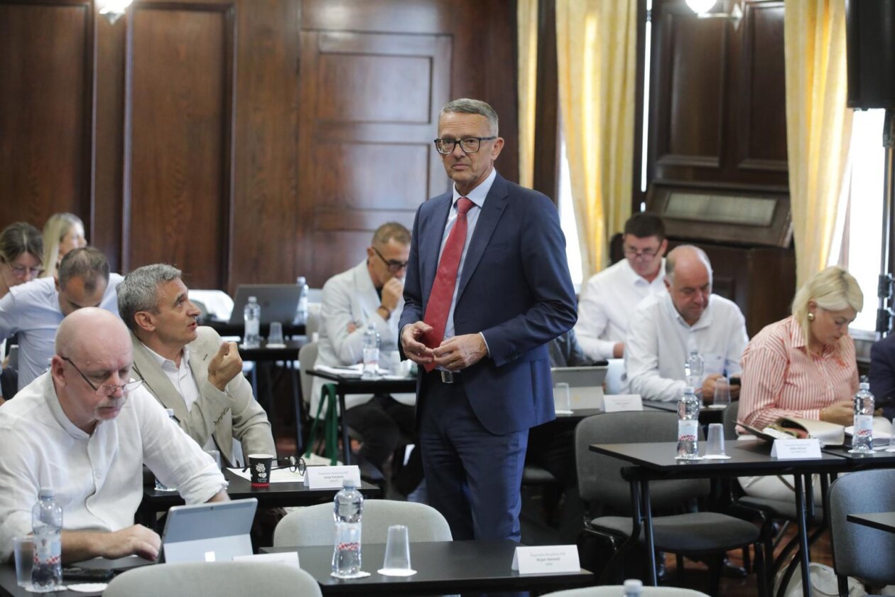 Rijeka: Sjednica Županijske skupštine Primorsko-goranske županije Rijeka: Sjednica Županijske skupštine Primorsko-goranske županije
