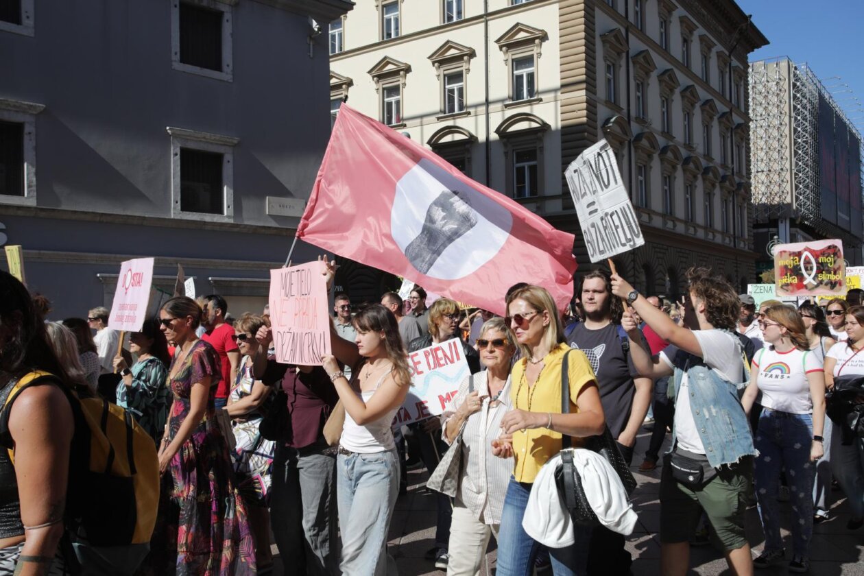 Rijeka: Povorka Hod za slobodu pod nazivom “Naš izbor, naš zakon”