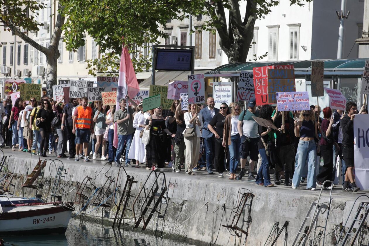 Rijeka: Povorka Hod za slobodu pod nazivom “Naš izbor, naš zakon”