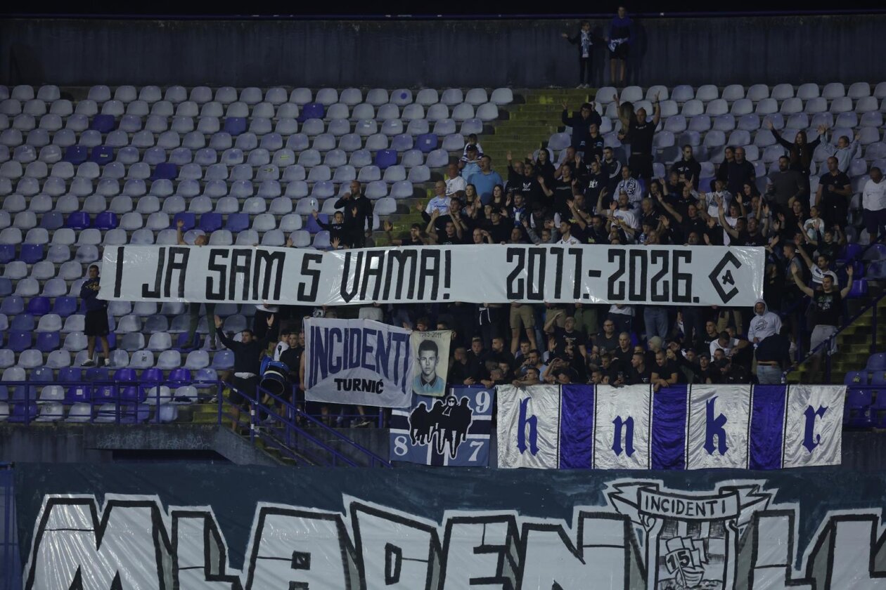 Lokomotiva i Rijeka sastali se u 07. kolu SuperSport HNL-a Lokomotiva i Rijeka sastali se u 07. kolu SuperSport HNL-a