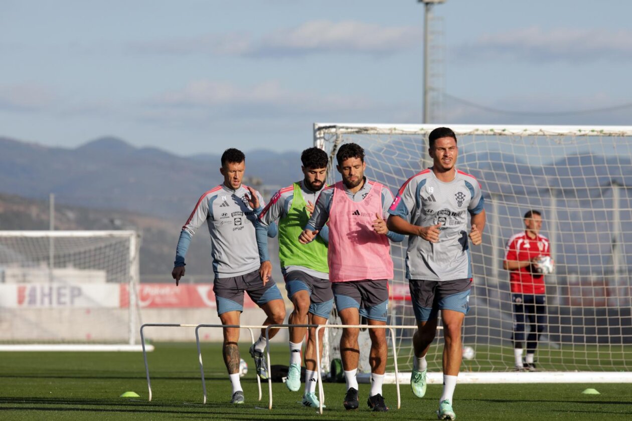 Rijeka: Hrvatski nogometni reprezetativci odradili trening