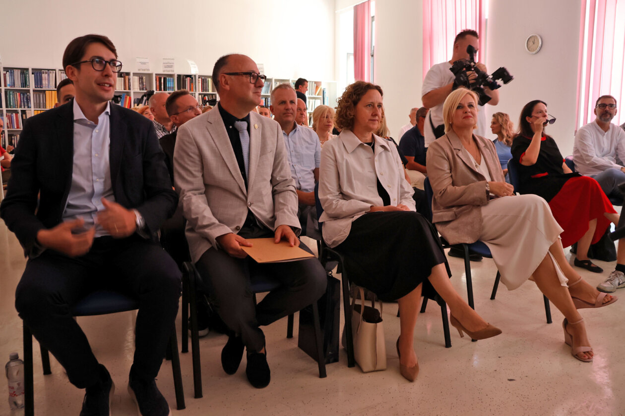 Predstavljanje-projekta-energetske-obnove-Sveucilisne-knjiznice-Rijeka-2 Predstavljanje-projekta-energetske-obnove-Sveucilisne-knjiznice-Rijeka-2