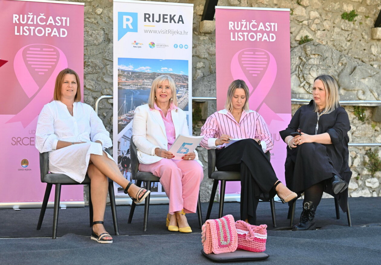 Ruzicasti-listopad-u-Rijeci-3 Ruzicasti-listopad-u-Rijeci-3