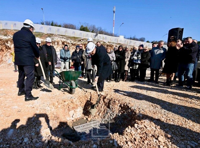 Slika 7-18.02.25 Slika 7-18.02.25