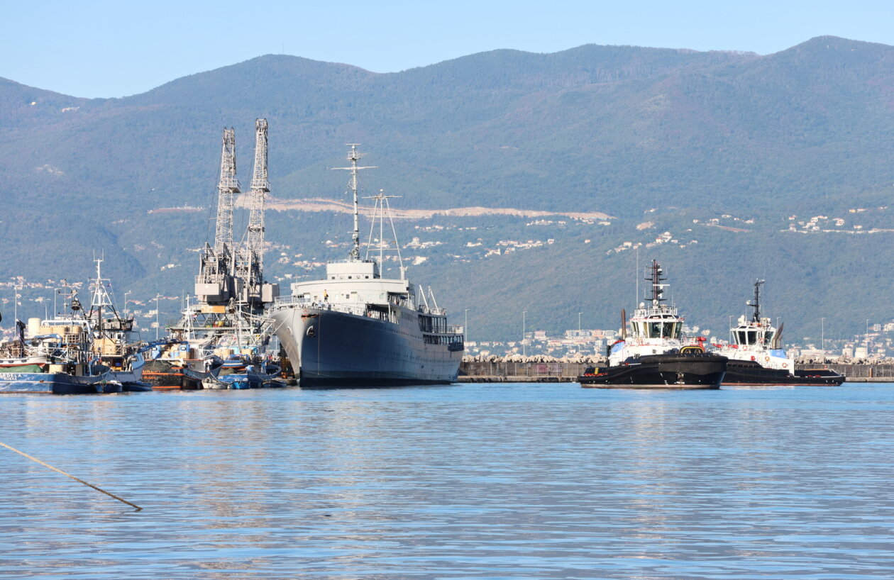 Tegalj-broda-Galeb-1 Tegalj-broda-Galeb-1