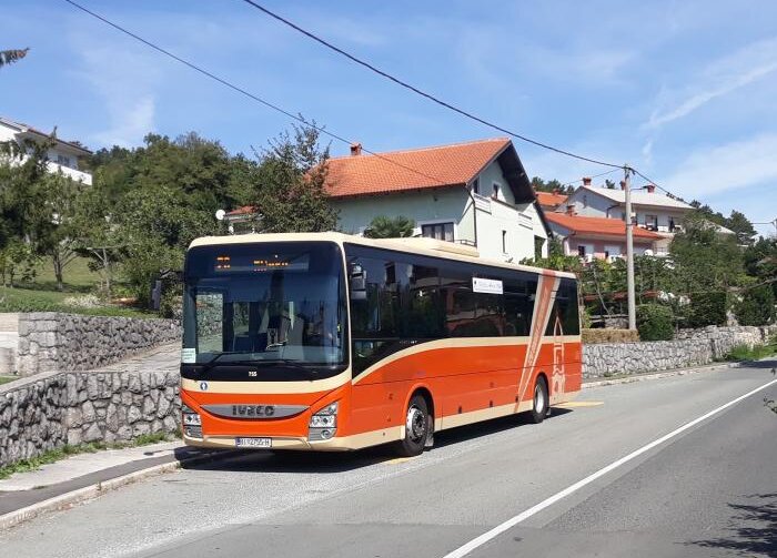 autobus_autotrolej_1 autobus_autotrolej_1