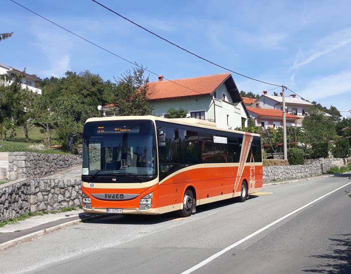 autobus_autotrolej_1