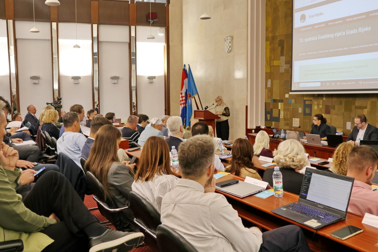 Gradsko-vijece-13.-sjednica-16 Gradsko-vijece-13.-sjednica-16