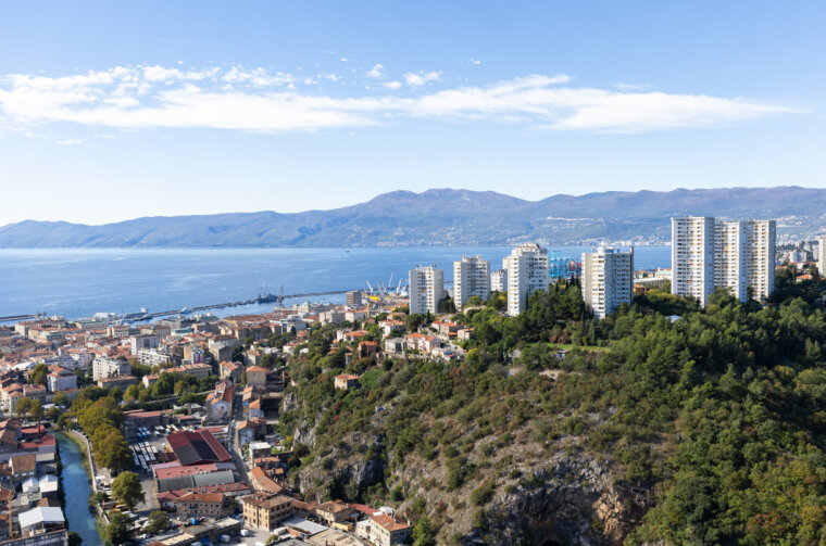 Ilustrativna Rijeka-7350