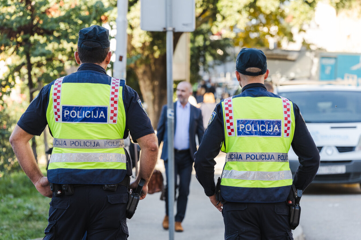 Ilustrativna policija-6178