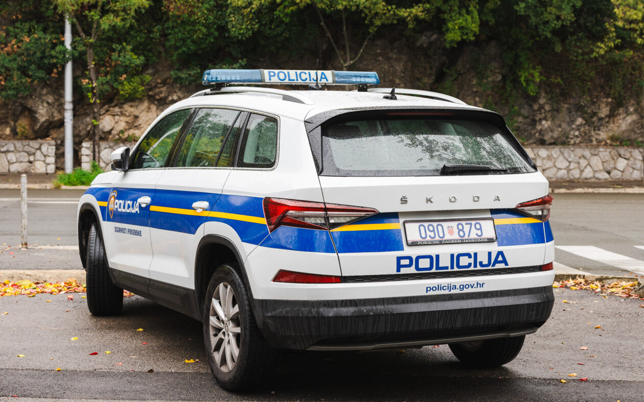 Ilustrativna policija-6181