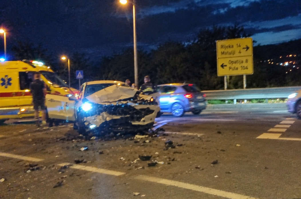 Nighttime Roadside Accident in Rijeka